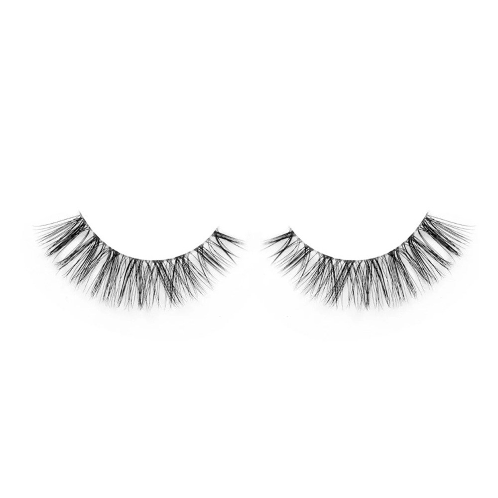 CAMARA AUNIQUE Mary Lash Faux Mink Lashes NIB with liner adhesive NIB
